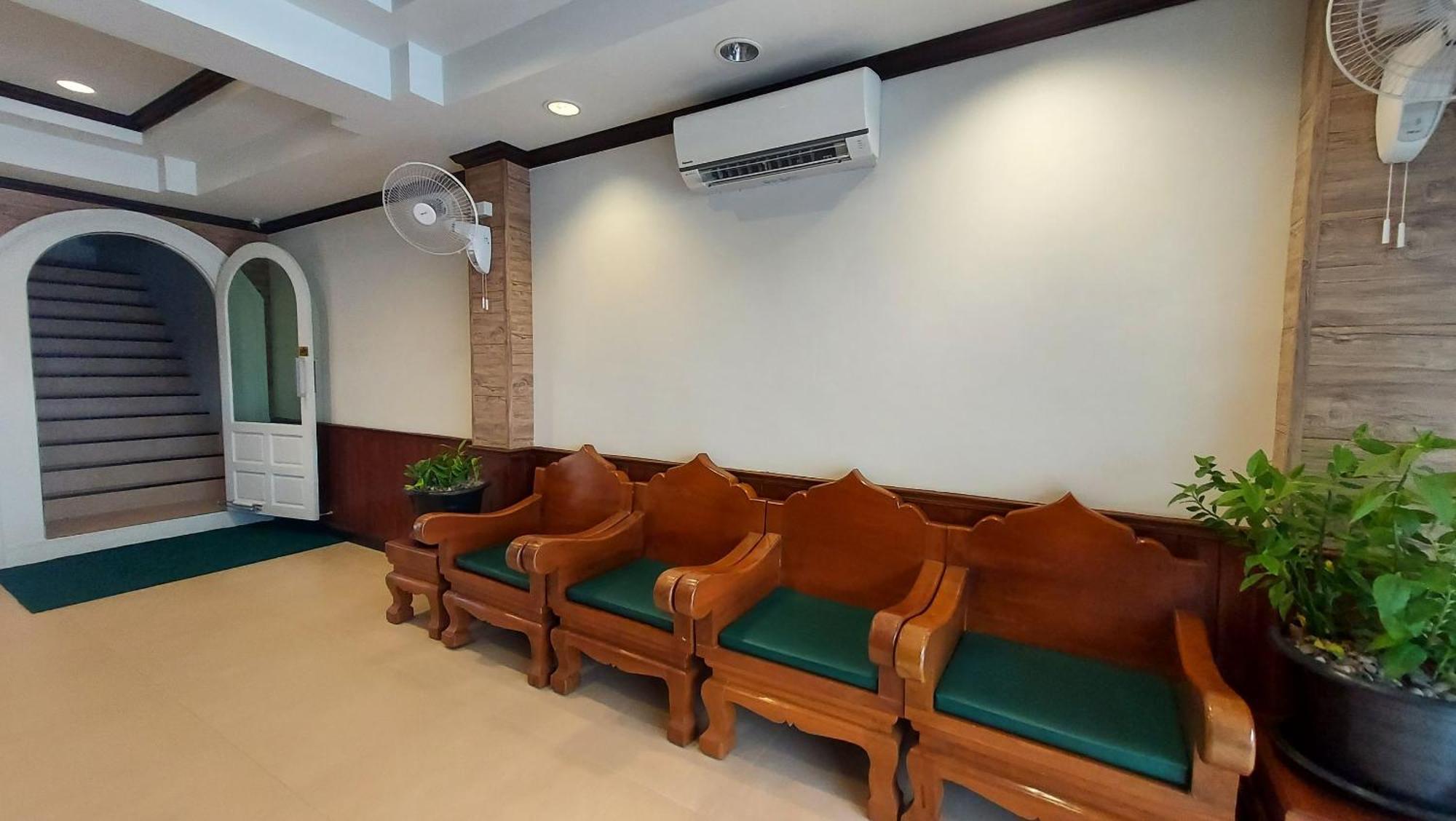 Sawasdee Apartment Patong Luaran gambar